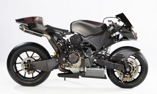 When one swingarm is not enough, Vyrus provides two