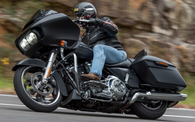 2017 Harley-davidson Road Glide – The Milwaukee Eight Cometh – Bike Me!